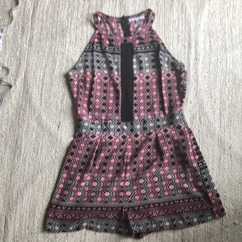 ROMPER